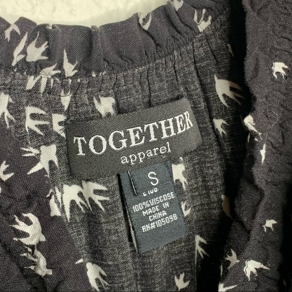 Together Off the Shoulder Bird Print Ruffle Dress - Picture 4 of 7